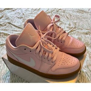 Nike Air Jordan 1 Size 10 Women Arctic Pink Gum Sole Low Used DC0774-601